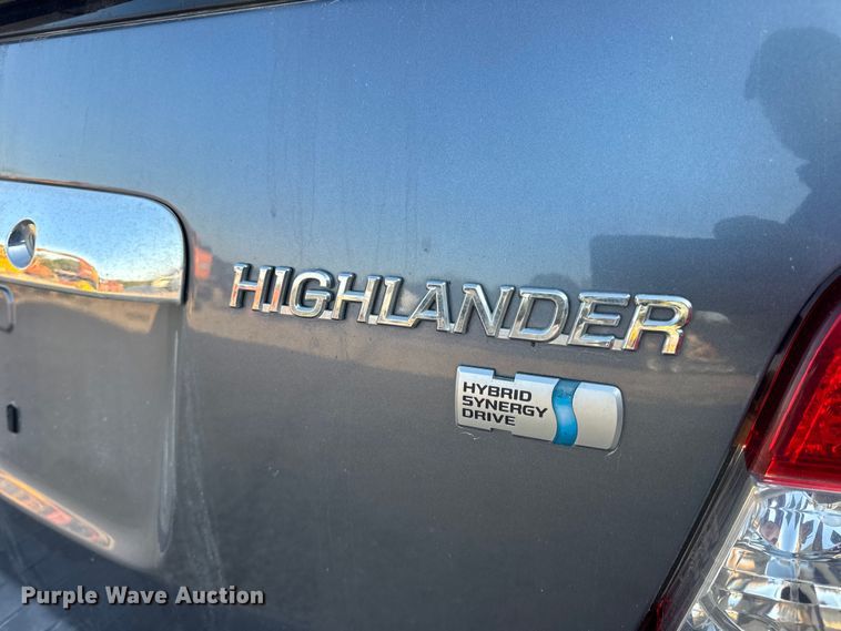 image for item DW6634 2006 Toyota Highlander Hybrid SUV