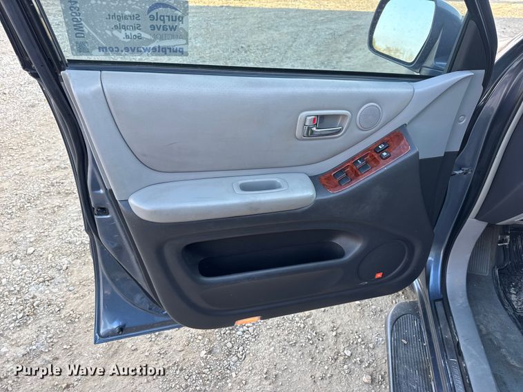 image for item DW6634 2006 Toyota Highlander Hybrid SUV