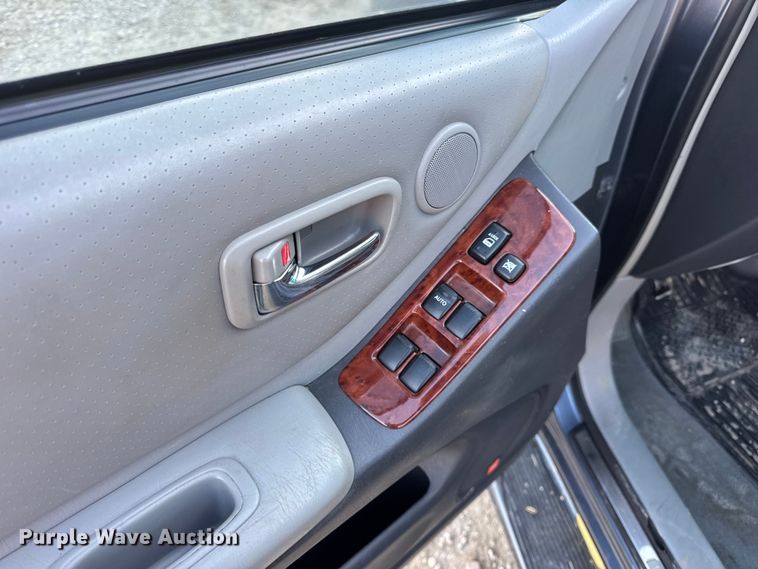 image for item DW6634 2006 Toyota Highlander Hybrid SUV