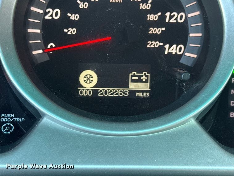 image for item DW6634 2006 Toyota Highlander Hybrid SUV