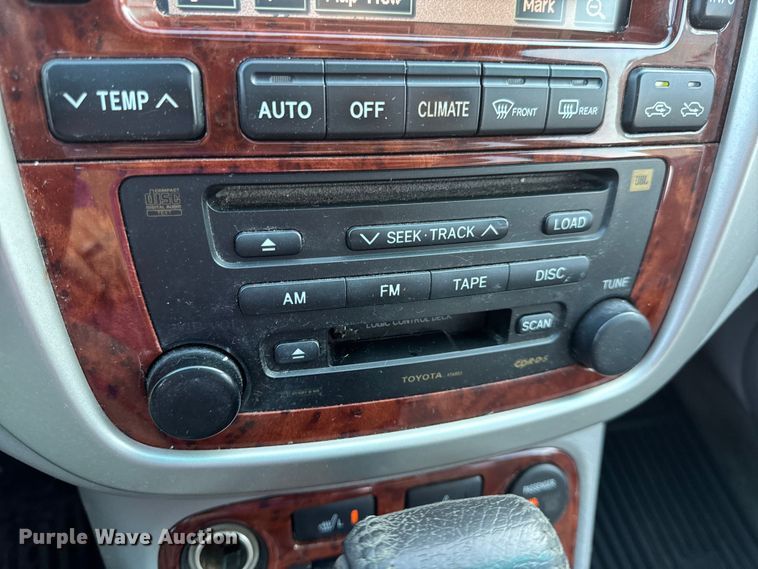 image for item DW6634 2006 Toyota Highlander Hybrid SUV