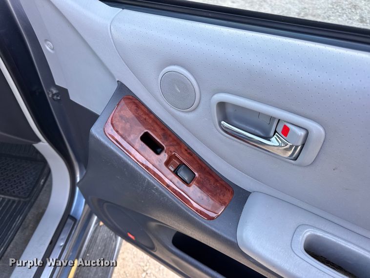 image for item DW6634 2006 Toyota Highlander Hybrid SUV