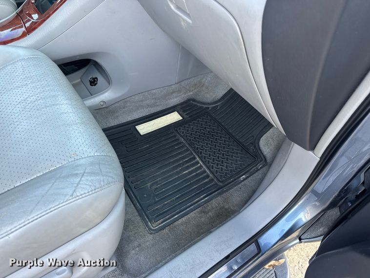 image for item DW6634 2006 Toyota Highlander Hybrid SUV