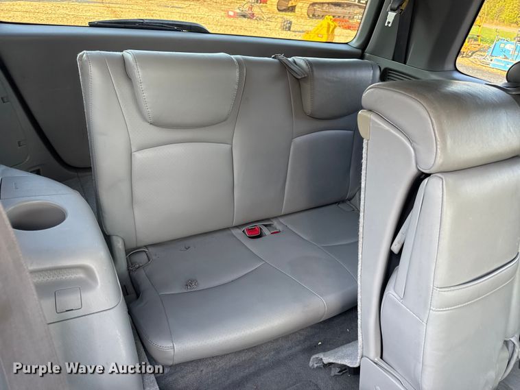 image for item DW6634 2006 Toyota Highlander Hybrid SUV