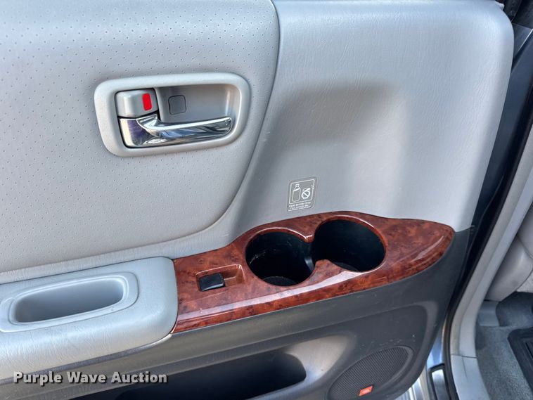 image for item DW6634 2006 Toyota Highlander Hybrid SUV