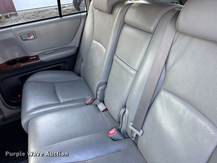 image for item DW6634 2006 Toyota Highlander Hybrid SUV