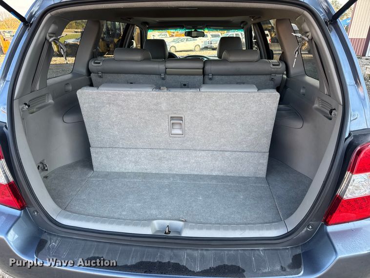 image for item DW6634 2006 Toyota Highlander Hybrid SUV