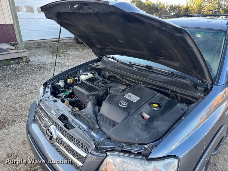 image for item DW6634 2006 Toyota Highlander Hybrid SUV