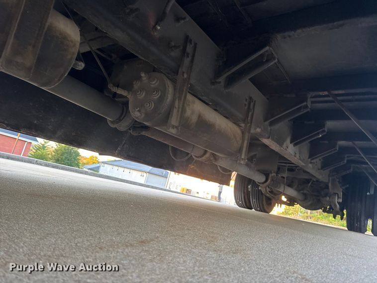 image for item DW6646 2015 International PC505 shuttle bus