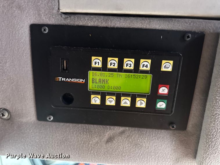 image for item DW6646 2015 International PC505 shuttle bus