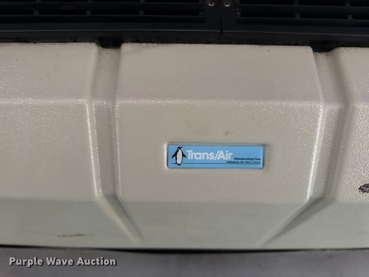 image for item DW6646 2015 International PC505 shuttle bus