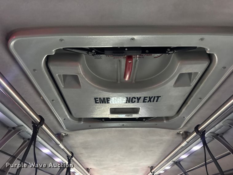 image for item DW6646 2015 International PC505 shuttle bus