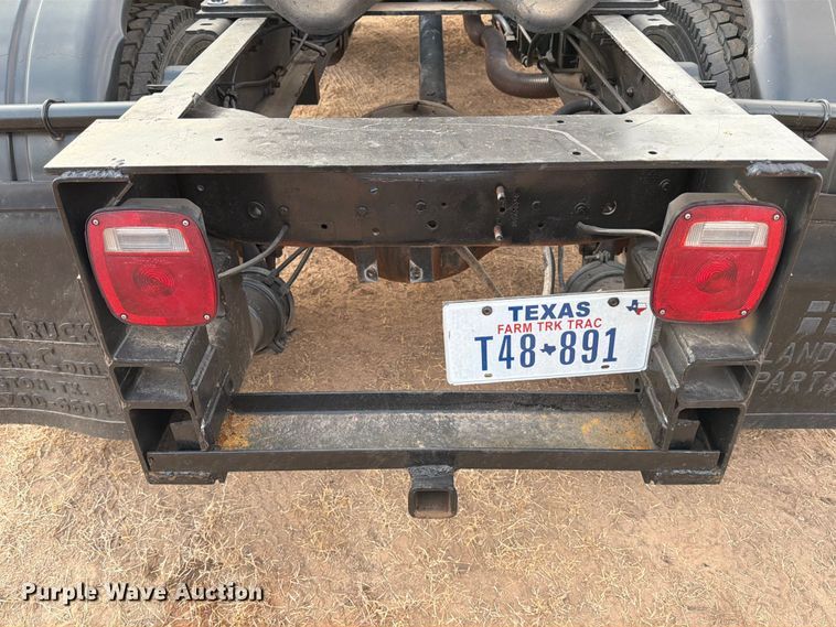 image for item DX5847 1978 Ford 8000 semi truck