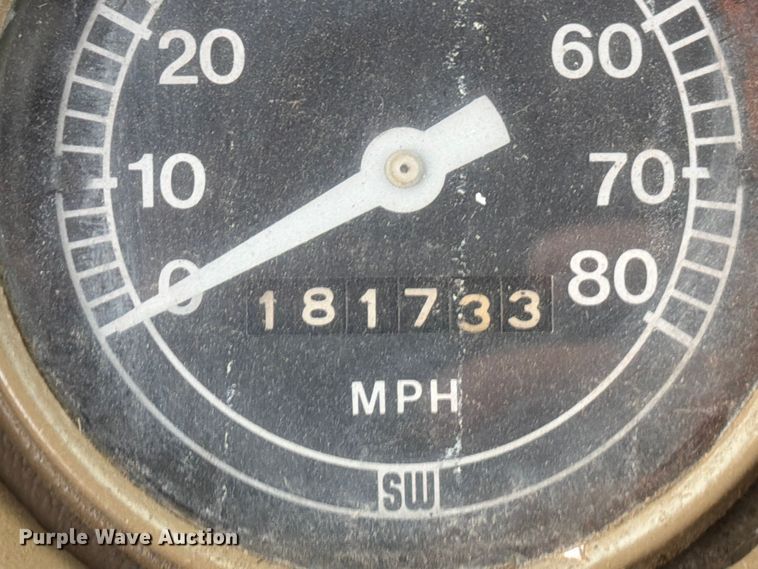 image for item DX5847 1978 Ford 8000 semi truck