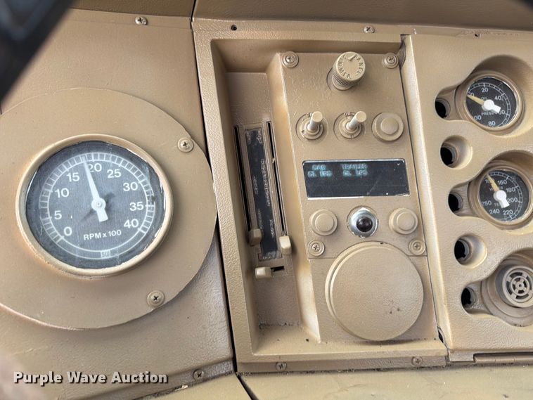 image for item DX5847 1978 Ford 8000 semi truck