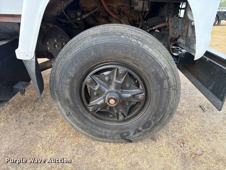 image for item DX5847 1978 Ford 8000 semi truck