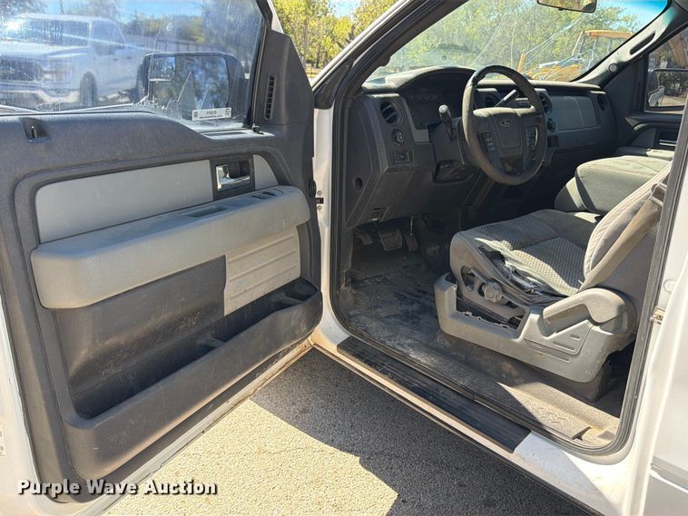 image for item DX5870 2014 Ford F150 pickup truck