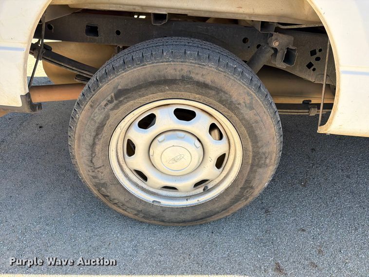 image for item DX5870 2014 Ford F150 pickup truck