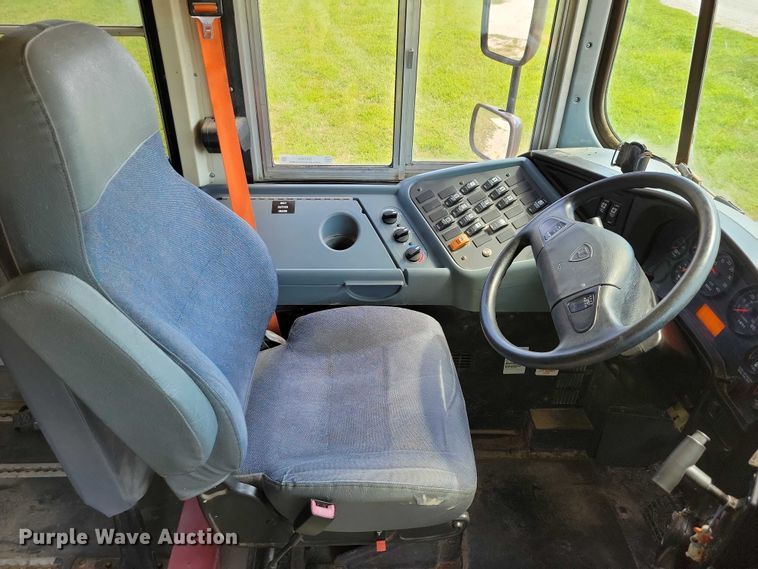 image for item DX7454 2013 IC Corporation Integrated CE S school bus