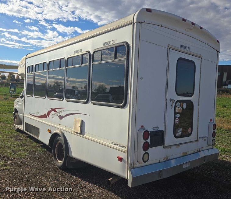 image for item DY1378 2008 Ford Starcraft shuttle bus