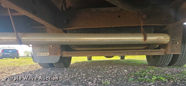 image for item DY1378 2008 Ford Starcraft shuttle bus