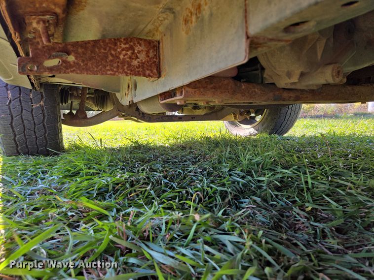 image for item DY1426 2005 Jeep Liberty SUV