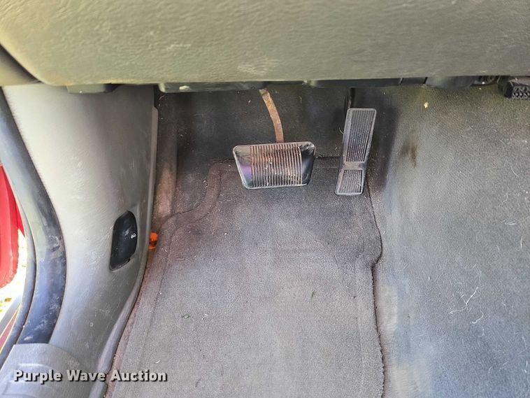 image for item DY1426 2005 Jeep Liberty SUV