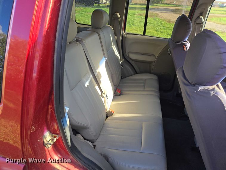 image for item DY1426 2005 Jeep Liberty SUV