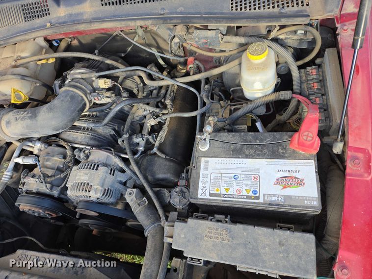 image for item DY1426 2005 Jeep Liberty SUV