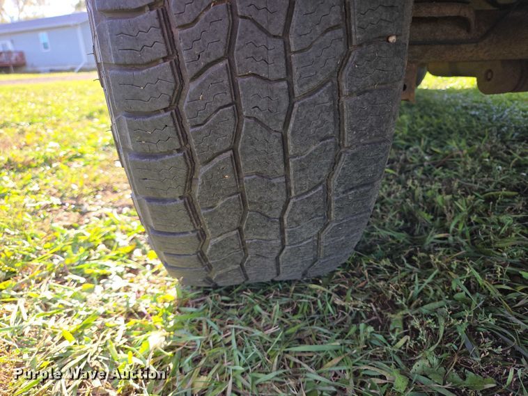 image for item DY1426 2005 Jeep Liberty SUV