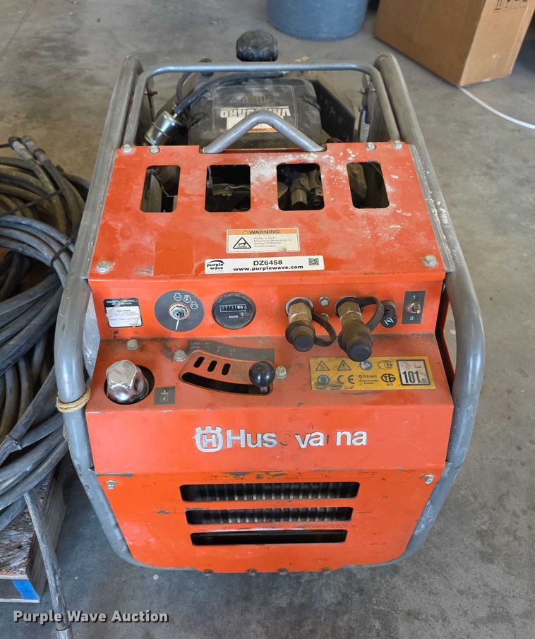 image for item DZ6458 Husqvarna  PP518  hydraulic power pack