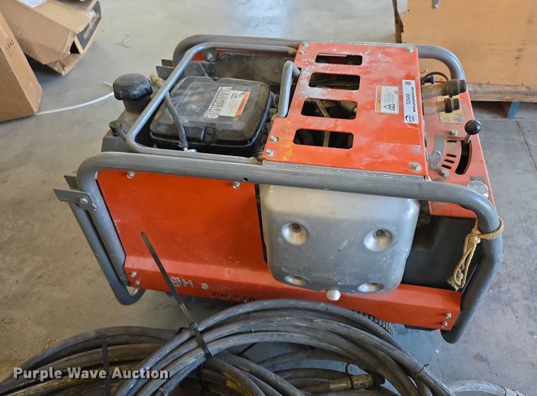 image for item DZ6458 Husqvarna  PP518  hydraulic power pack