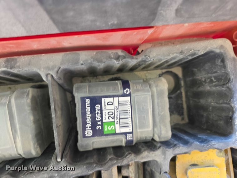 image for item DZ6459 Floor polishing equipment