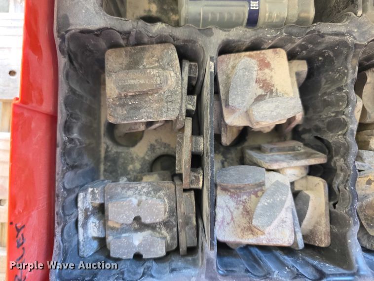 image for item DZ6459 Floor polishing equipment