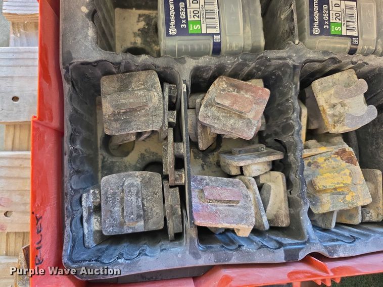 image for item DZ6459 Floor polishing equipment