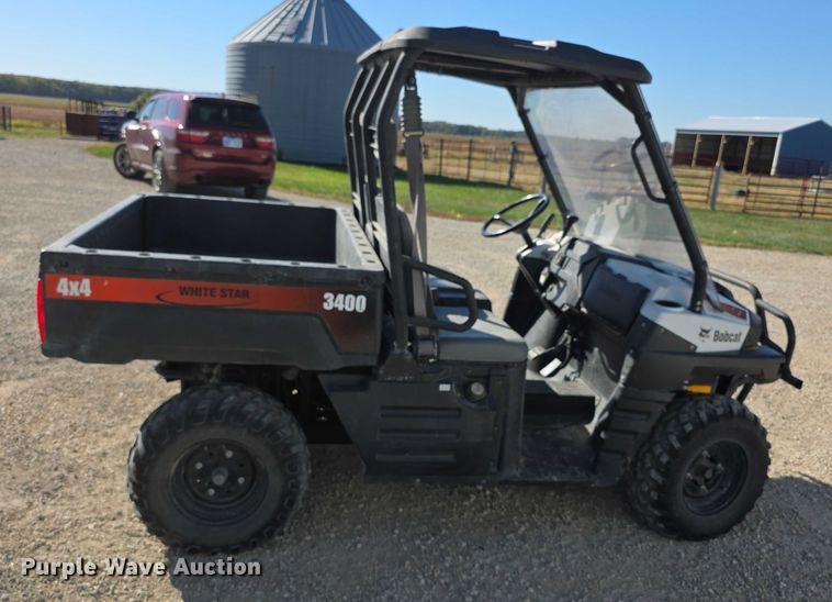 image for item DZ6460 2011 Bobcat 3400 utility vehicle