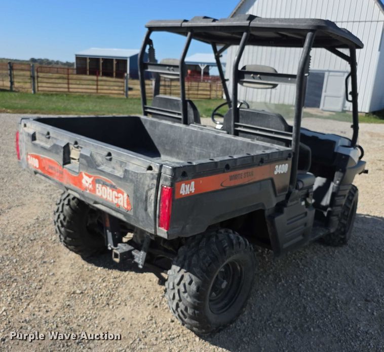 image for item DZ6460 2011 Bobcat 3400 utility vehicle