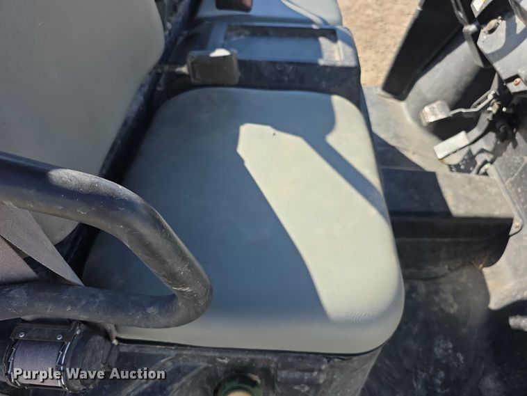 image for item DZ6460 2011 Bobcat 3400 utility vehicle