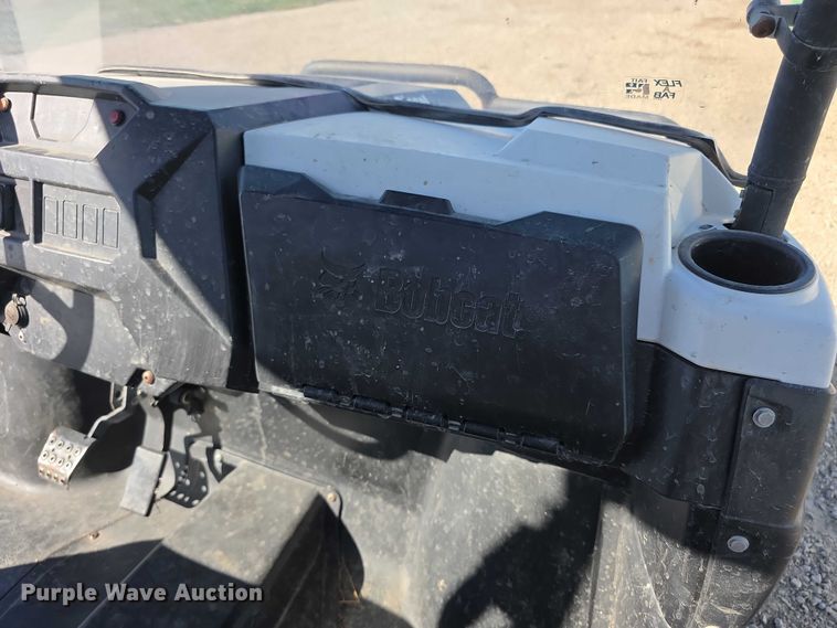 image for item DZ6460 2011 Bobcat 3400 utility vehicle