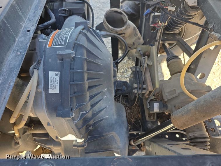 image for item DZ6460 2011 Bobcat 3400 utility vehicle