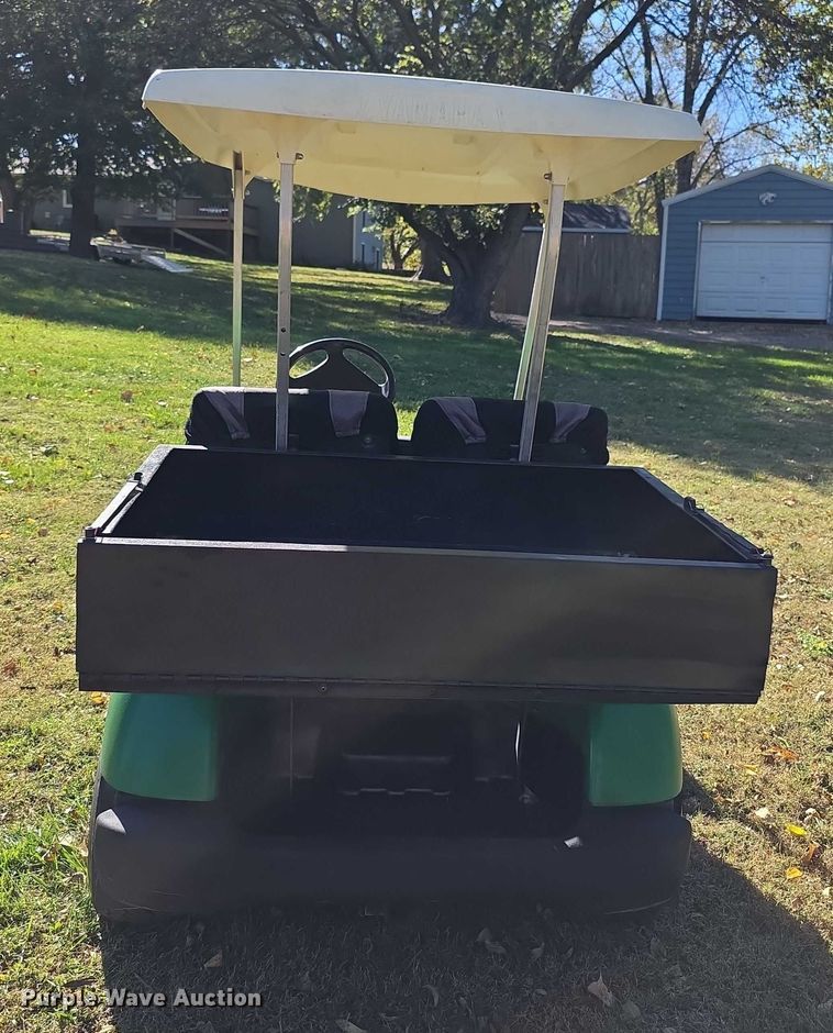 image for item DZ6463 2002 Yamaha N432 golf cart