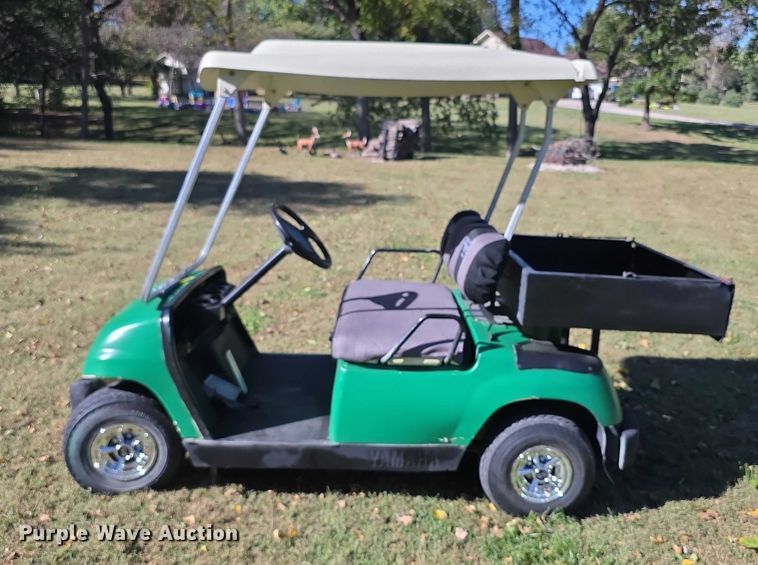 image for item DZ6463 2002 Yamaha N432 golf cart