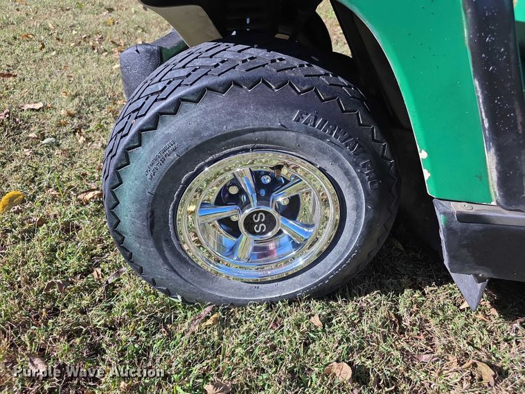 image for item DZ6463 2002 Yamaha N432 golf cart