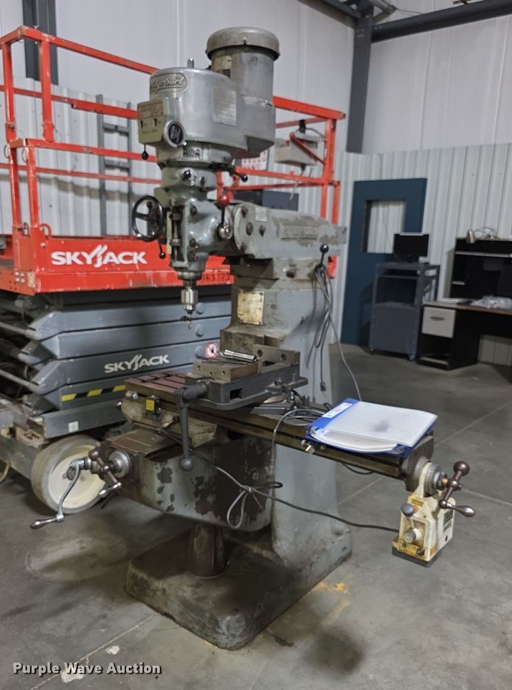 image for item DZ6466 Bridgeport Series I  milling machine