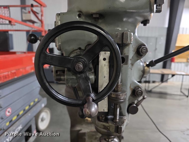 image for item DZ6466 Bridgeport Series I  milling machine