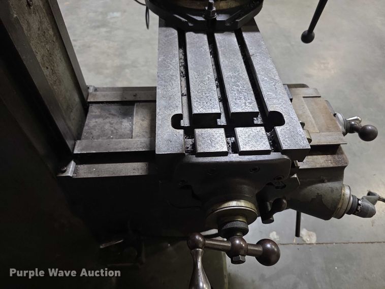 image for item DZ6466 Bridgeport Series I  milling machine