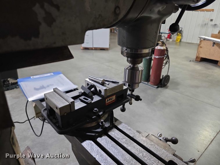 image for item DZ6466 Bridgeport Series I  milling machine