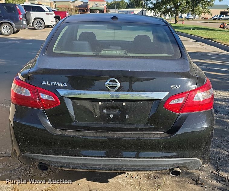 image for item DZ6468 2017 Nissan Altima 