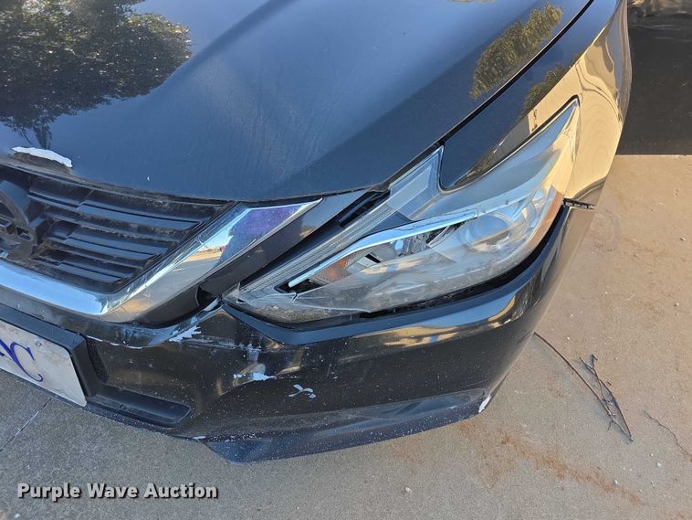 image for item DZ6468 2017 Nissan Altima 