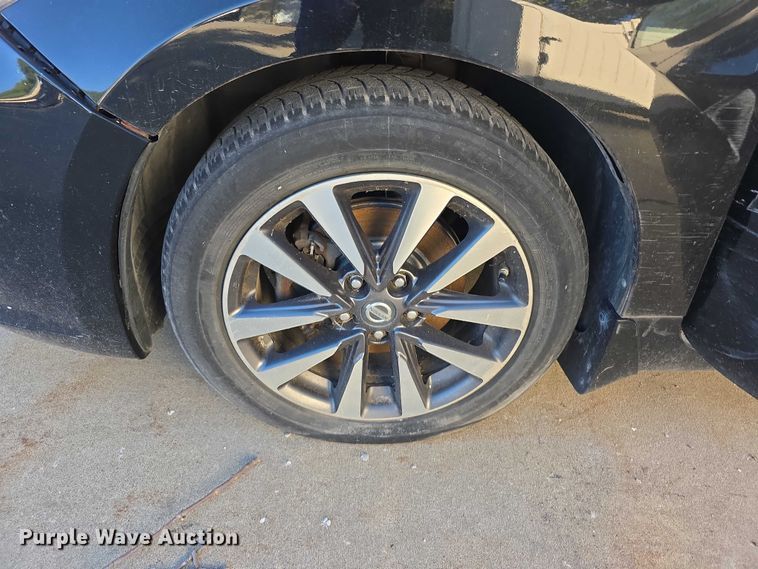 image for item DZ6468 2017 Nissan Altima 